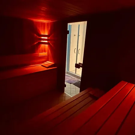 Notre-dame D'escouloubre Sources D'eaux Chaudes Privees Et Sauna Bed & Breakfast