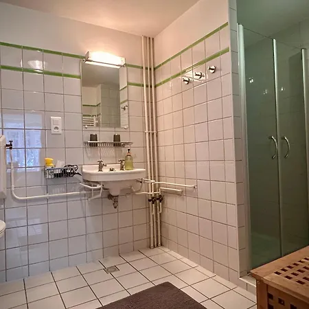 Notre-dame D'escouloubre Sources D'eaux Chaudes Privees Et Sauna Bed & Breakfast 3*