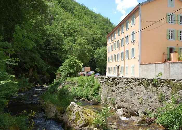 Notre-dame D'escouloubre Sources D'eaux Chaudes Privees Et Sauna 3* Escouloubre